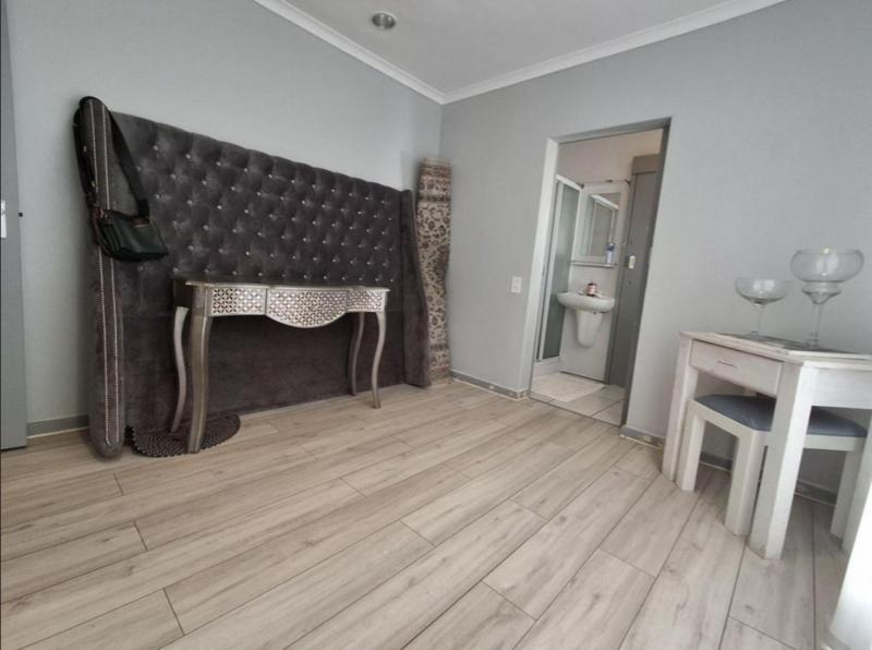4 Bedroom Property for Sale in Durbanville Western Cape